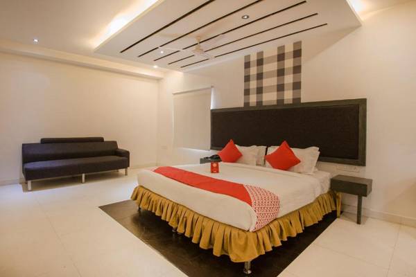 OYO 10139 Hotel Palak Residency