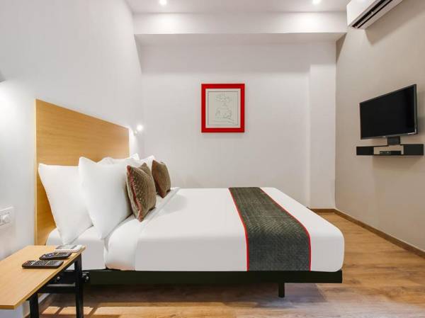 OYO Townhouse 164 ESI Hospital