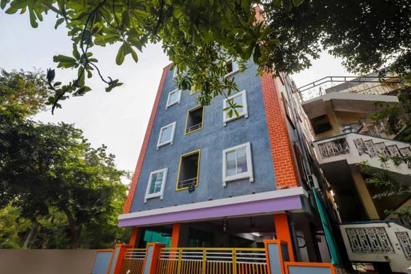 SPOT ON 48422 Srinidhi Inn