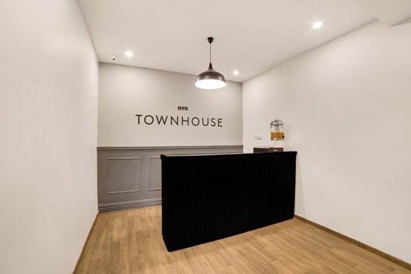 OYO Townhouse 234 SS Aero Prime