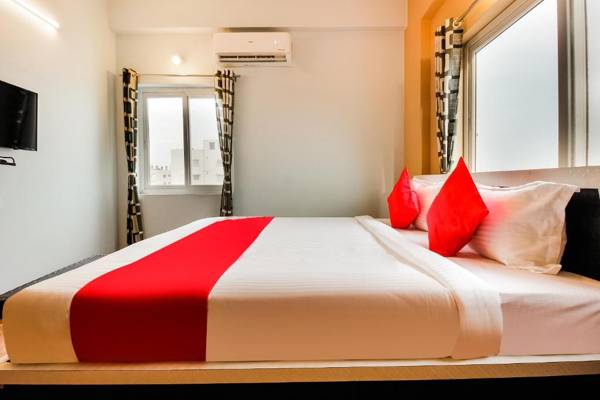 OYO 41679 Sri Balaji Grand