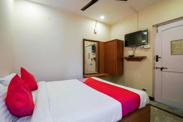 OYO 49253 Raja Residency