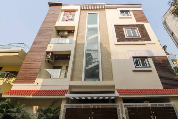 OYO Home 79880 Dk Homes