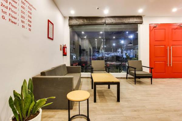 OYO Townhouse 196 De Alphabet