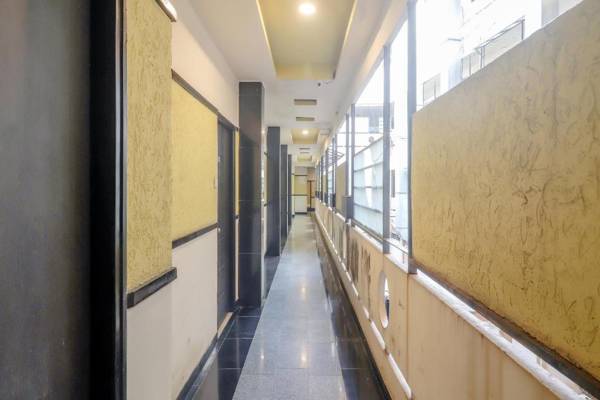 OYO 76332 Hotel Sai Manikanta Inn