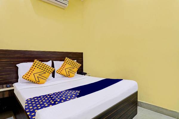 OYO HYD1589 Hotel Dhana Residency