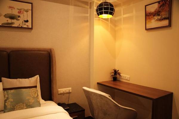 The Platinum Boutique Inn