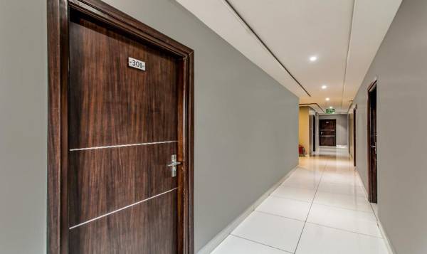 Treebo Trend Hotel Vjr