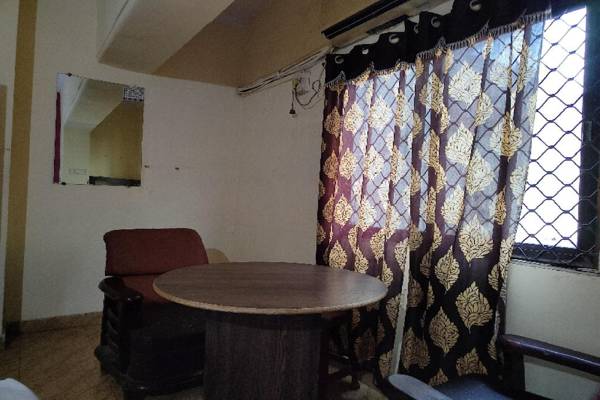 SPOT ON 80478 Hotel Baba Classic