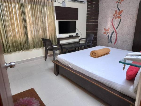 Maruthi Residency Inn