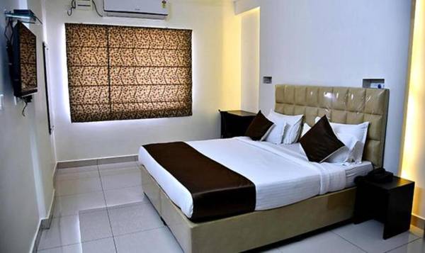 FabHotel Eminent Suites