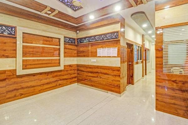 Spot On 82337 Hotel Sri Vishnu Grand