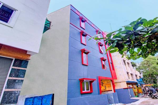 OYO Flagship 83824 Hotel R Square