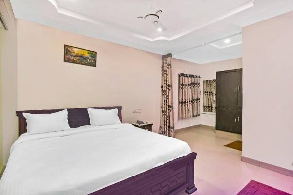 Collection O 83924 Sri Balaji Grand Hotel Sadguru Enterprises