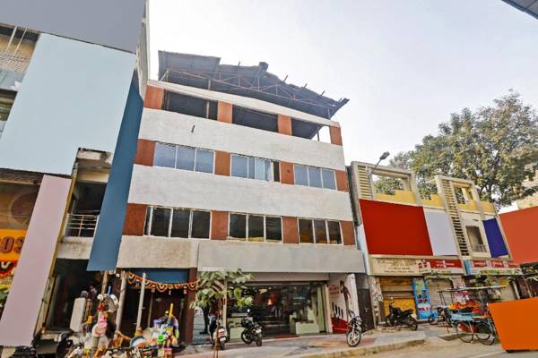 OYO 49643 Sri Sai Dwaraka