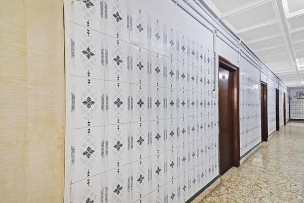 OYO 49643 Sri Sai Dwaraka