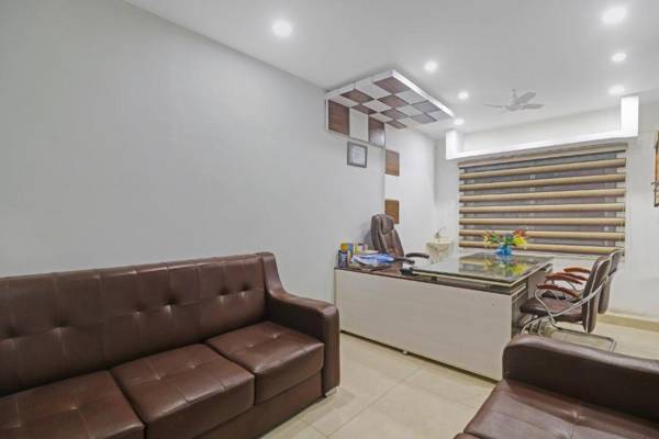 OYO 85160 Sri Vasudha Residency