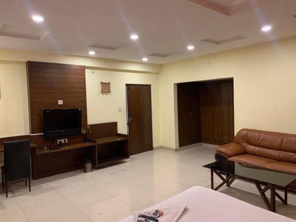 HOTEL KP SUITES KONDAPUR