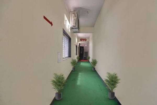 OYO 91089 Hotel Aman International