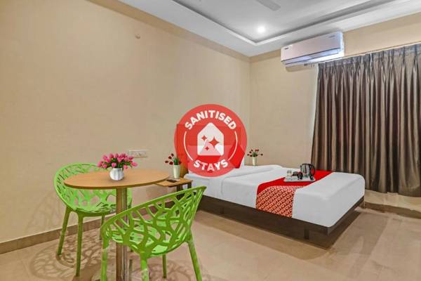 OYO 93527 Hotel 7 Hills Luxury Rooms