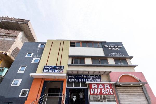 OYO 70384 Supriya Lodge