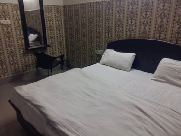 Best Stays Hotel by Shiva Palace