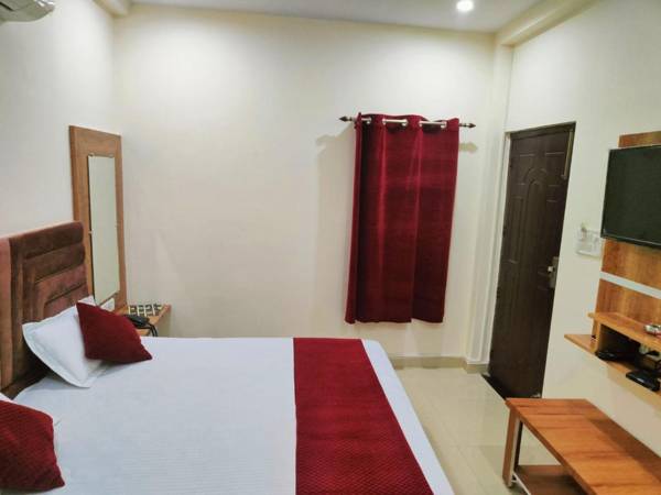 Raj Guest House - Hotel Near Railway Station