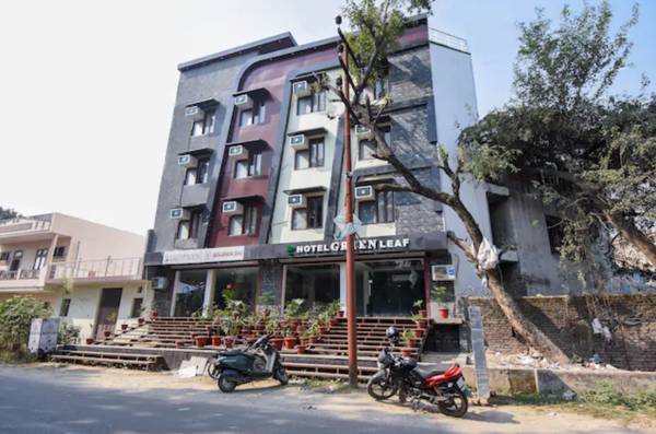 Hotel Green Leaf