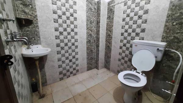 OYO HOME 90869 The Peninsula Kankhal