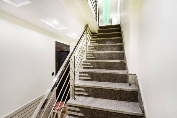 OYO 68739 Hotel Angel Park