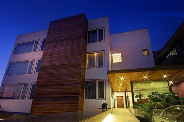 Octave Golfcourse Inn