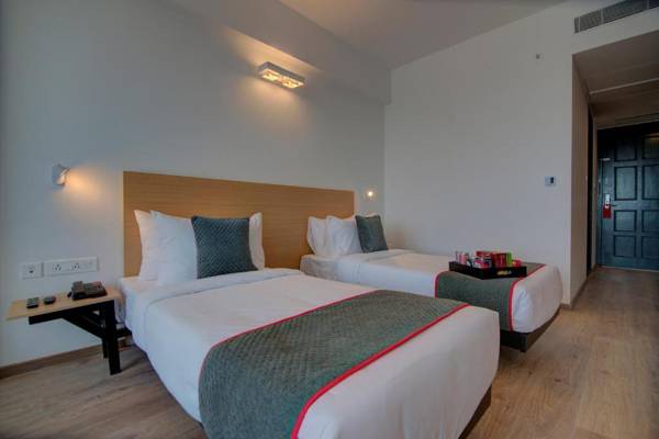 OYO Townhouse 158 Near Netaji Subhash Marg