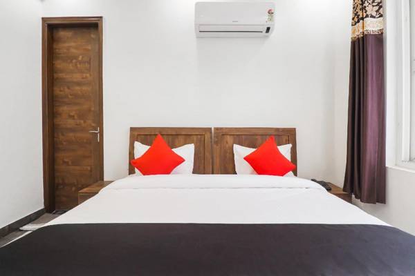 OYO 66943 Blueleaf Residency