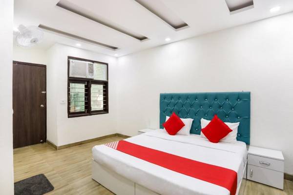 OYO 75126 Crystal Palace