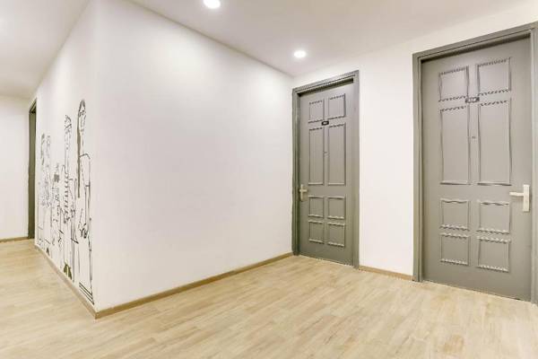 OYO Townhouse 290 Millennium Residency