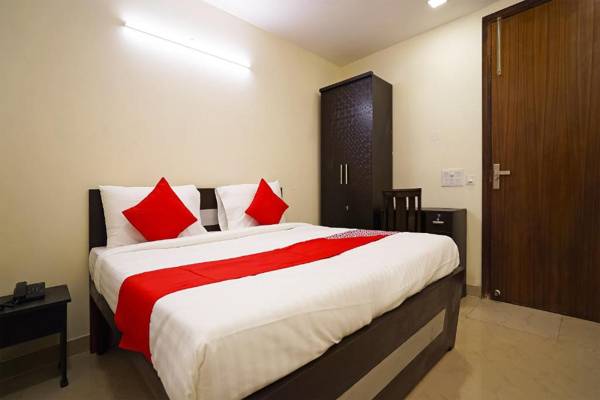 OYO 79902 Flagship Hotel Olive Saffron