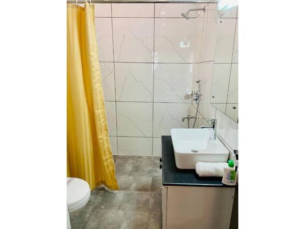 BluO Studio DLF CyberCity - Kitchen Balcony Lift