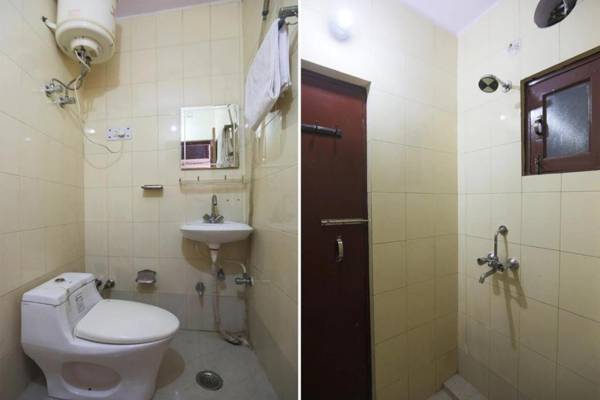 OYO 82609 Hotel Moonlight