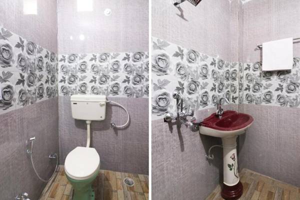 OYO 82609 Hotel Moonlight