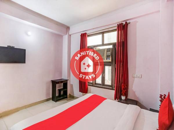 OYO 84164 Nayra Residency