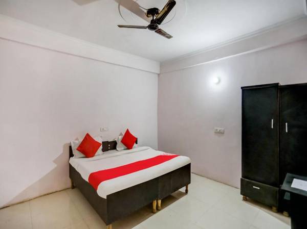 OYO 84164 Nayra Residency