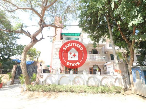 Capital O 86278 Hotel Moonlight