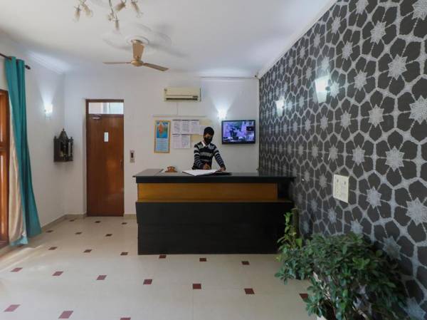 Capital O 86278 Hotel Moonlight