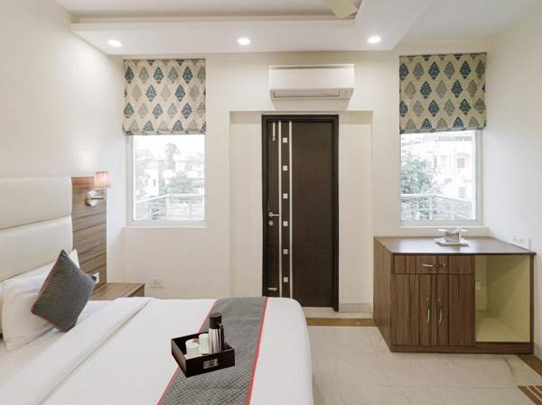 OYO Townhouse 933 Hotel Imbue