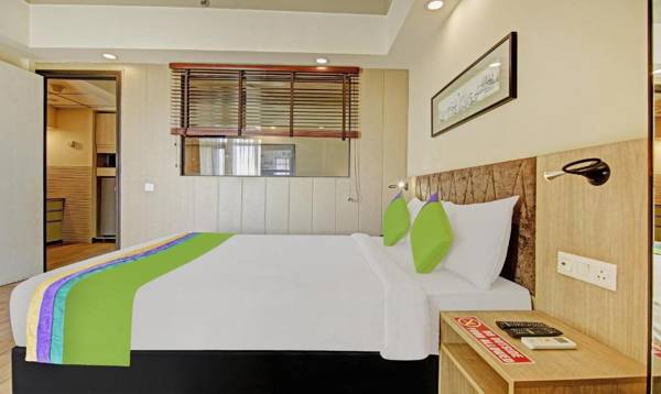 Treebo Trend Hotel Avr