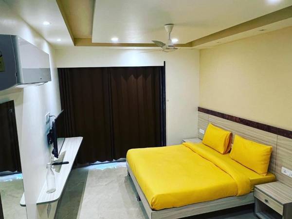 Windchime Guest House 853