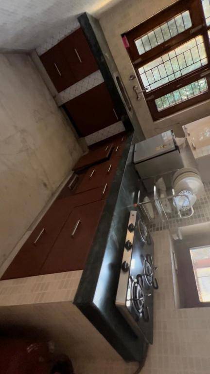 1BHK entire floor with full kitchen and 2 halls very spacious