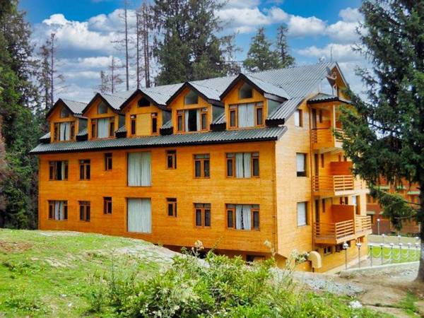 Hotel Pine Spring Gulmarg