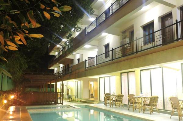 OYO 5671 Maximum Holiday Inn