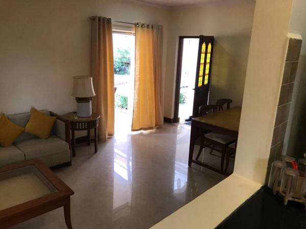 One BHK Luxury Homestay In South Goa. Beach 500m 